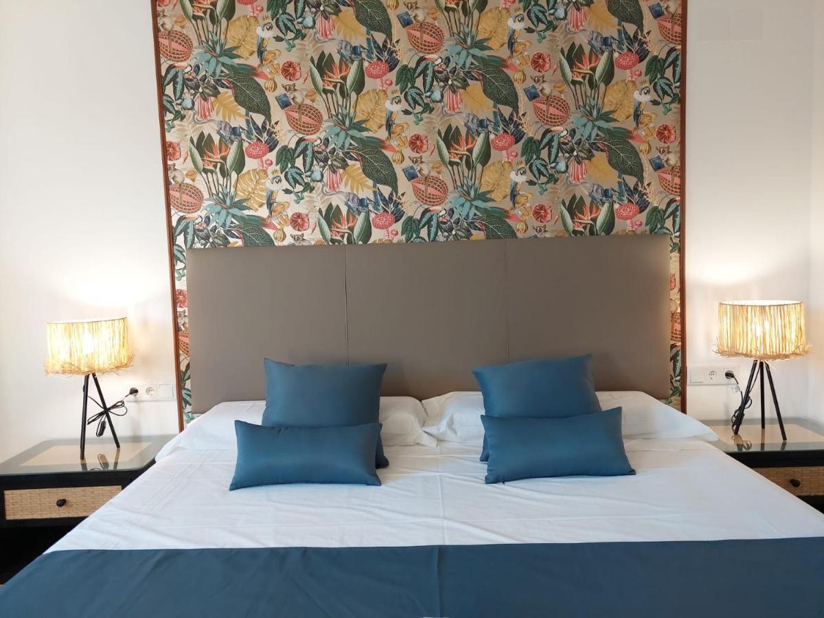 Paiporta Hostal Garden Rous מראה חיצוני תמונה