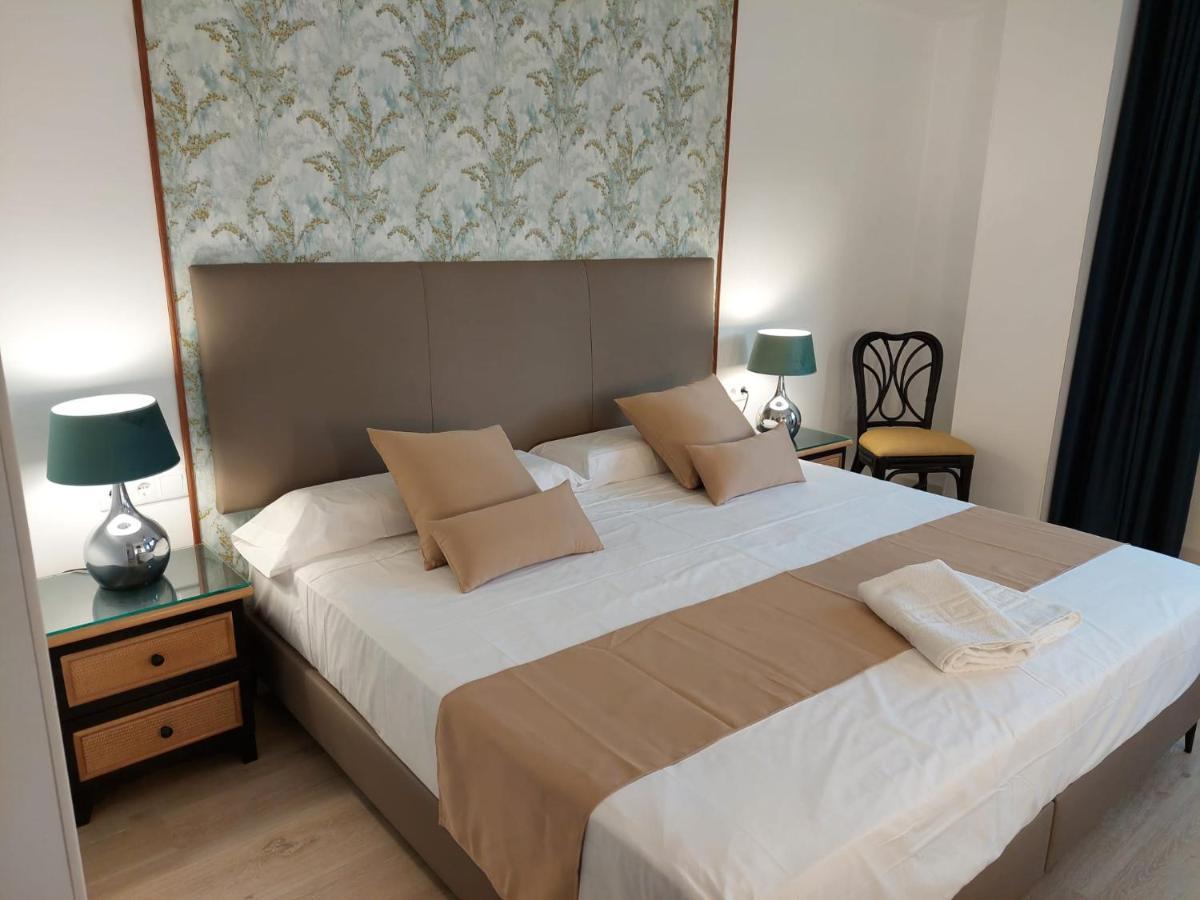 Paiporta Hostal Garden Rous מראה חיצוני תמונה