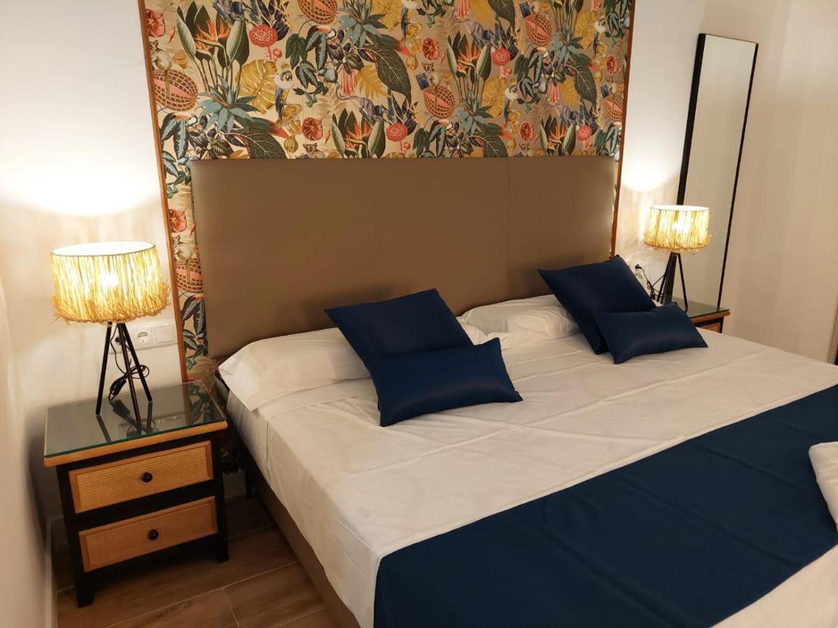 Paiporta Hostal Garden Rous מראה חיצוני תמונה