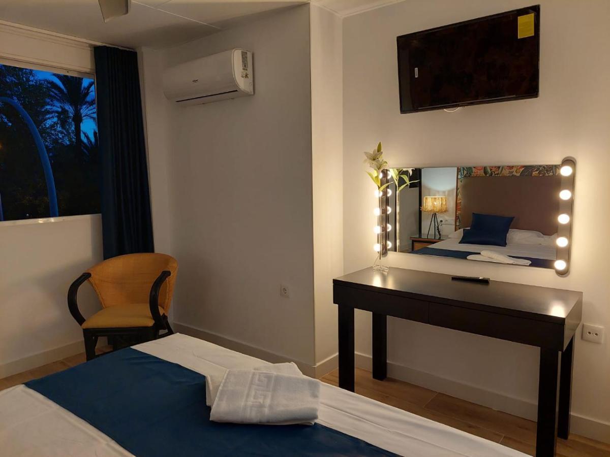 Paiporta Hostal Garden Rous מראה חיצוני תמונה