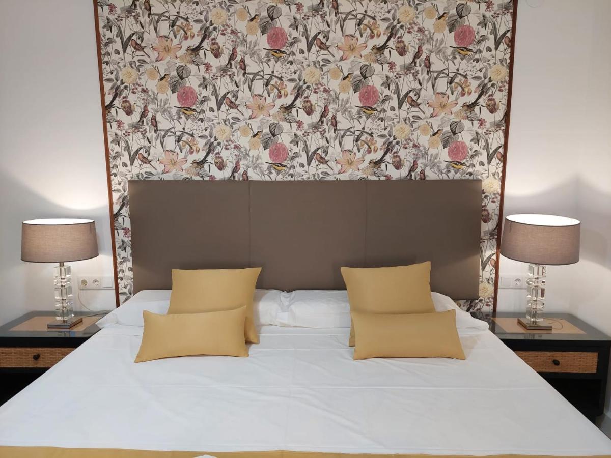 Paiporta Hostal Garden Rous מראה חיצוני תמונה