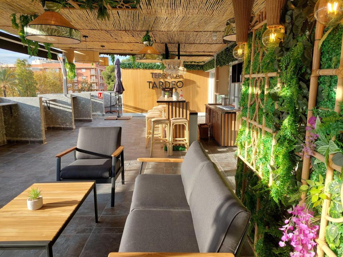 Paiporta Hostal Garden Rous מראה חיצוני תמונה